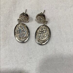 Elegant 925 Silver Earrings